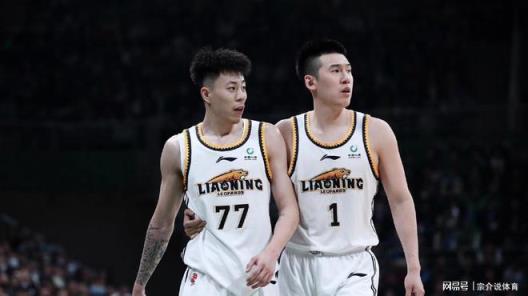 辽宁队阵容再调整，两大悍将回归，超级前锋缺席，杨鸣力争第二名