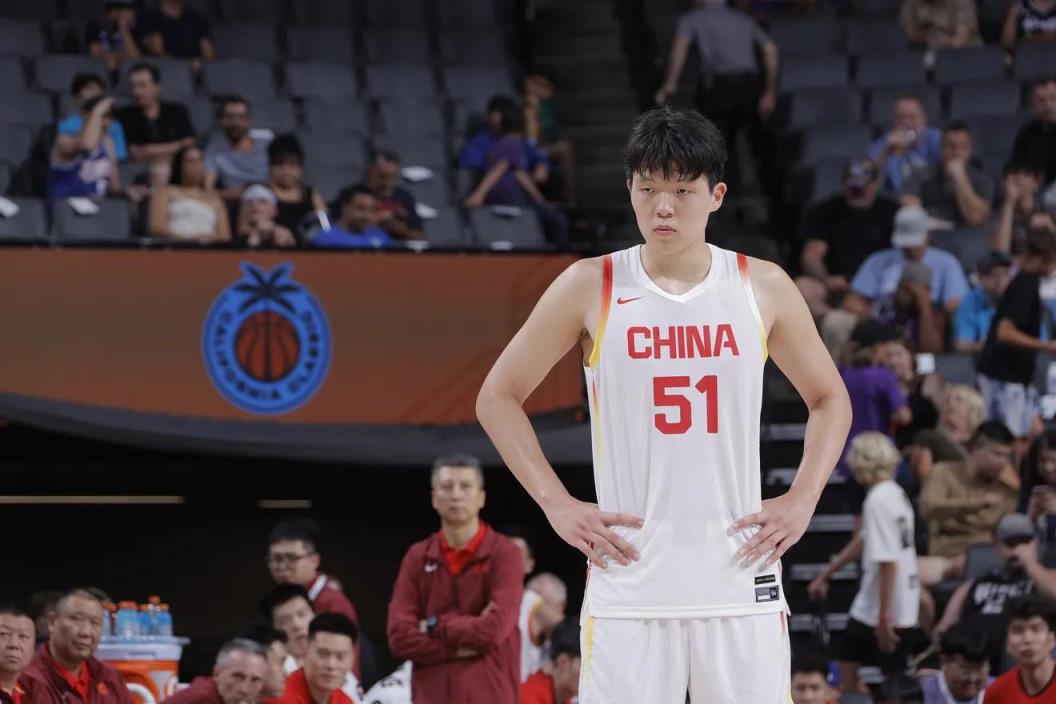 爵士媒体：杨瀚森或在29顺位被选，表现似申京