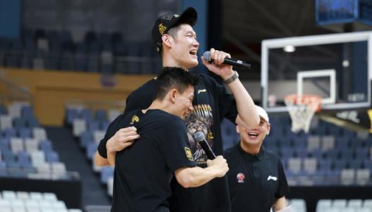广厦外援加年轻球员出战亚冠或遭惨败，CBA何时能真正称霸亚洲？