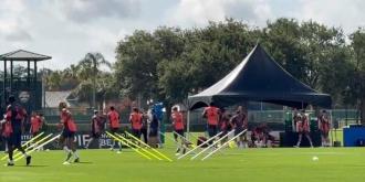 记者：拜仁奥兰多首训进行，穆西亚拉与于帕已回归