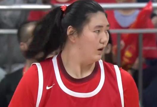 中国女篮热身赛4连胜！32分大胜日本 张子宇9分钟16分