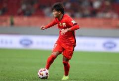 蒯纪闻本场表现：4射2正，传球成功率80%，评分7.2