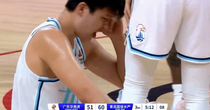 杨瀚森团队：一句“这里很文明”引发媒体对CBA的浓厚兴趣