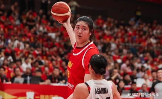 女篮亚洲杯12人名单出炉 张子宇2米26领衔 潘臻琦或再遭裁掉