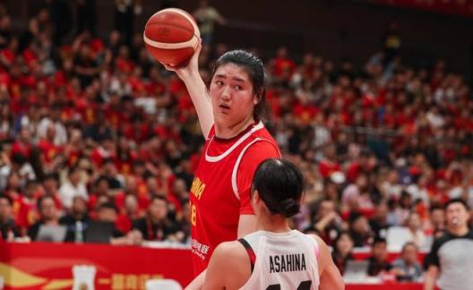 CCTV5直播：中国女篮迎战日本，双内线强势登场，宫鲁鸣怒吼战前宣言