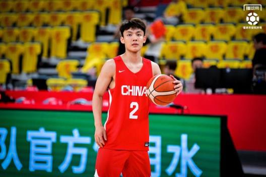 徐杰：河村勇辉技术上没强我很多，性格却比我要好