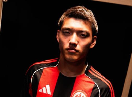 堂安律加盟法兰克福为备战世界杯，突破舒适区