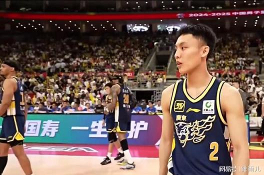 广东队核心内线！男篮顶级天赋全面爆发，杜锋四号位关键答案