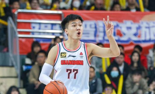 北京签下广东防守悍将黄荣奇 比徐昕更早离队
