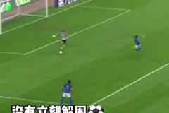 网友：王大雷，你忘了10年前你是怎么丢掉国足首发的吗？