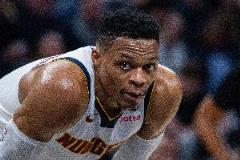 威少助攻数破万！超越大O登顶NBA历史第八！