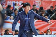 上赛季第15，本赛季第6！媒体人：山东队的蜕变离不开邱指导