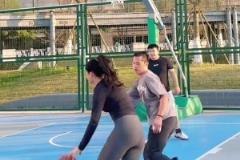 哈登韦德谁更强？追梦：我选韦德，巅峰哈登大部分时间都是控卫！
