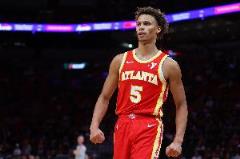 联盟神偷与潜力股！Shams：丹尼尔斯将与阿迪签下4年球鞋代言合同