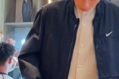 磊哥这是要出道了吗？换新发型的武磊帅的冒烟啊
