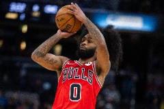 科比-怀特高效输出16中10&三分7中3砍28分3板6助2断正负值+19