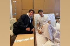 伊藤洋辉晒合照回应日本门将探访，距离复出又近一步