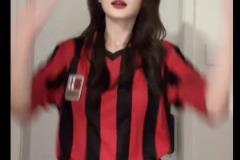 云姨你怎么穿着米兰的衣服