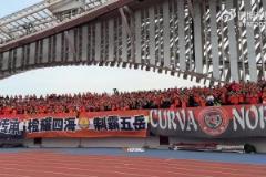 反客为主！现场泰山球迷人数压过青岛西海岸