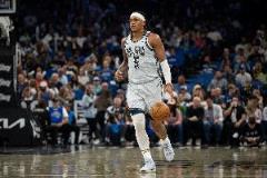 魔术与绿军常规赛交手三场战绩2-1