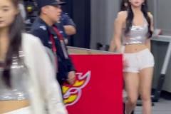广东啦啦队小六这腿真是一米八既视感
