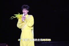山西有这么会唱歌的粉丝，赢球不奇怪