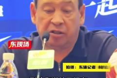 点评谢鹏飞表现，斯卢茨基:他表现非常好，还差点助攻杨皓宇得分