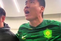 欢乐多，6-1大胜山东泰山后北京国安更衣室实拍