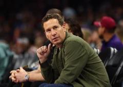 名记：太阳将寻找年轻教练候选人，可能包括退役NBA球员