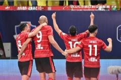 成都蓉城主场1-0胜上海申花，暂列积分榜首位！