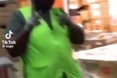 手拿把掐！小卡三分外线接球就投迎射小波特