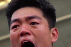 真情流露的西北狼！梁少文泪洒赛场鼓励队友，忍不住落泪