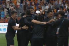 玉昆逆转泰山！1-1蓉城2-3海港，下轮迎战津门虎