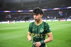 11场8球！詹俊盛赞王钰栋：并列中超射手榜榜首，加油加油！