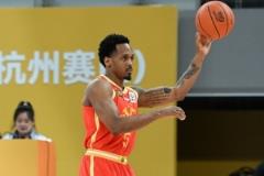 广厦第三节狂胜北京29-17领先30分