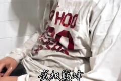 心碎！当骑士被步行者淘汰后骑士球迷们都哭了
