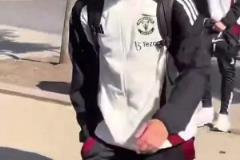 曼联出发前往伦敦，即将对阵切尔西