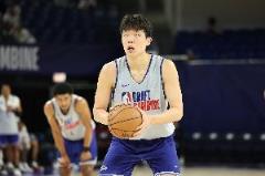 美媒：杨瀚森完美契合篮网主帅对大个子的需求