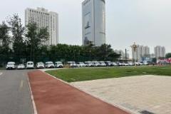北京主场停车场停满警车，媒体人晒图警示可能闹事