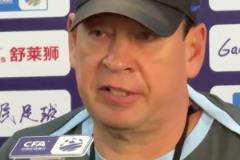 “锡产”国脚刘诚宇随申花队抵达无锡，备战与无锡吴钩的足协杯