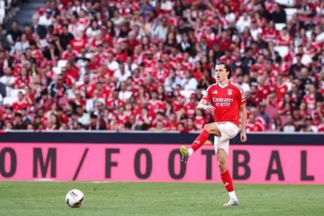 葡媒：本菲卡坚持5000万欧转会费，A费年薪或达900万欧