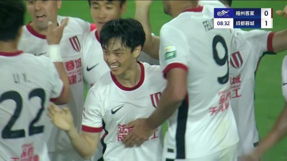 杨明洋首次入选国足，获伊万青睐