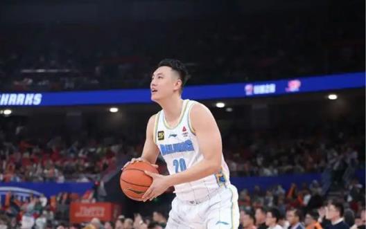 北京三老将欲续约，老将合同仅剩两个，留两个还是三个？